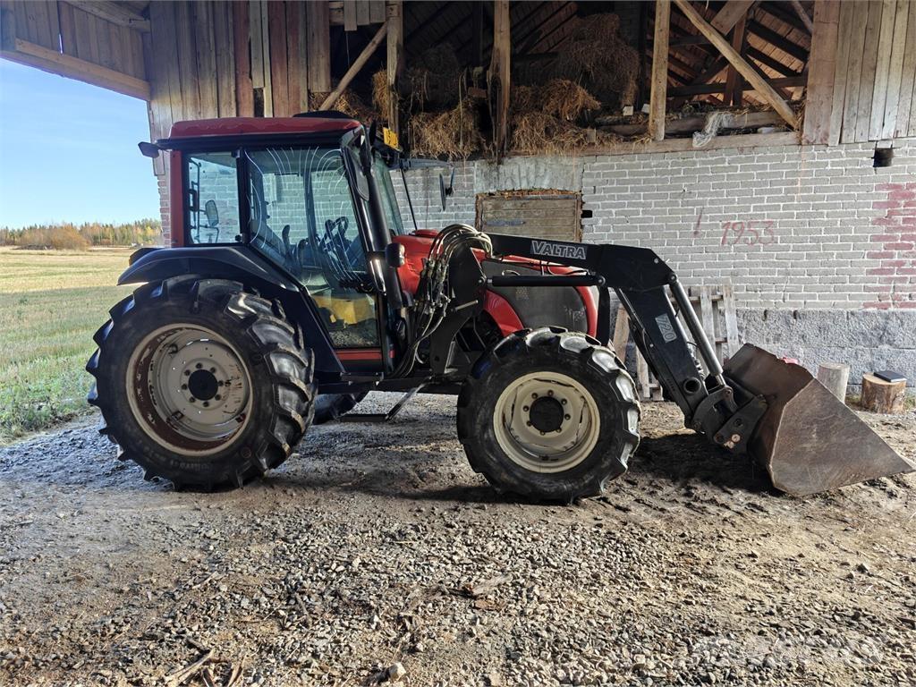 Valtra A95N Traktorok