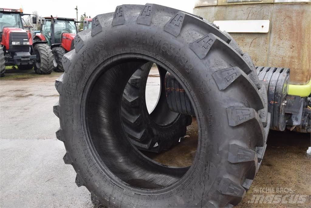  600/65R38 *GRI* Gumiabroncsok, kerekek és felnik