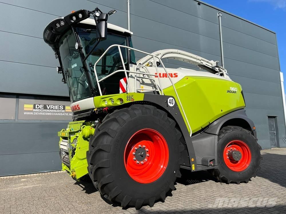 CLAAS Jaguar 960 Önjáró szecskázók