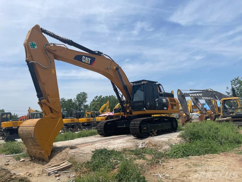 CAT 330D2 Lánctalpas kotrók