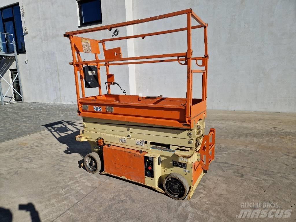 JLG 6 RS R383 Ollós emelők