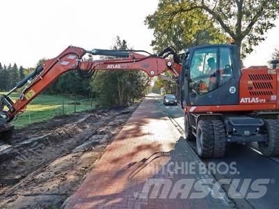 Atlas 175WSR Gumikerekes kotrók