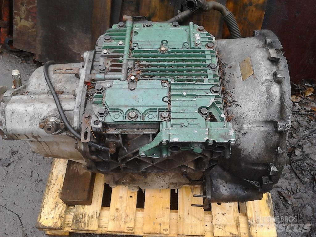 Volvo SR/AT/VT Hajtóművek