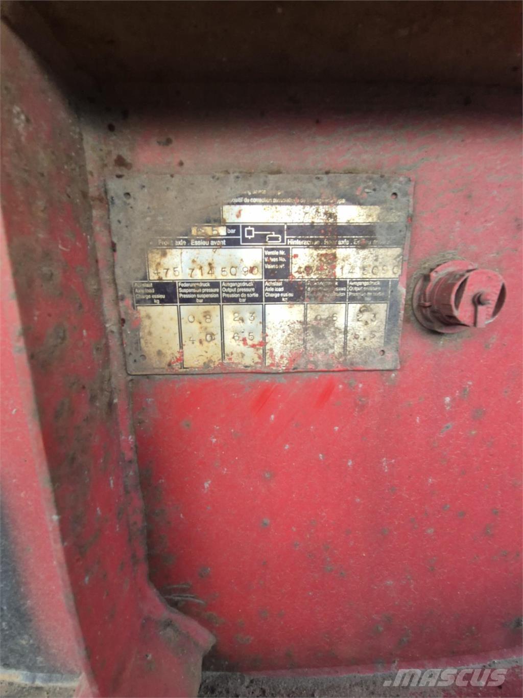 Volvo FM12 8x2 Billenő teherautók