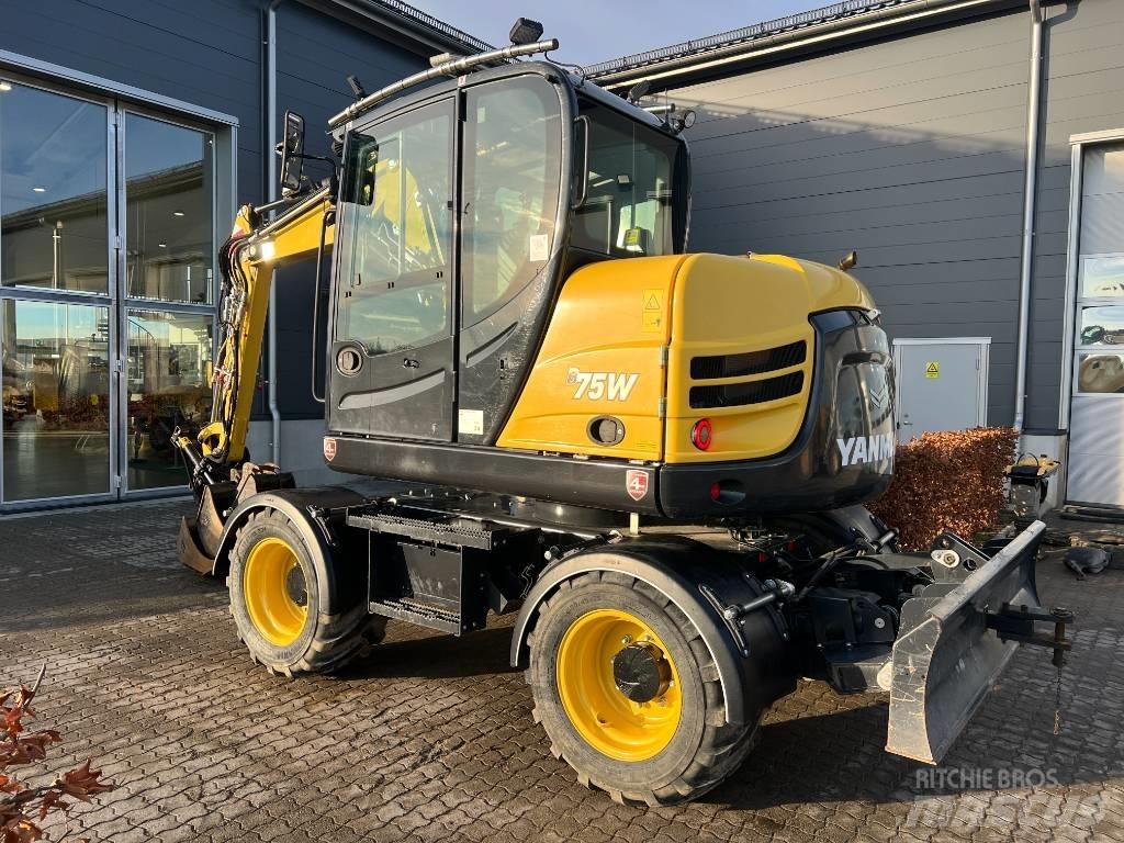 Yanmar B 75 W Gumikerekes kotrók
