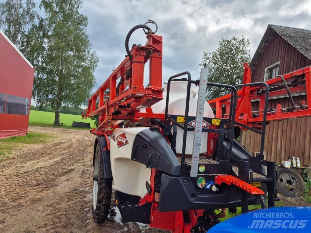 Kuhn Lexis 3000 Vontatott trágyaszórók