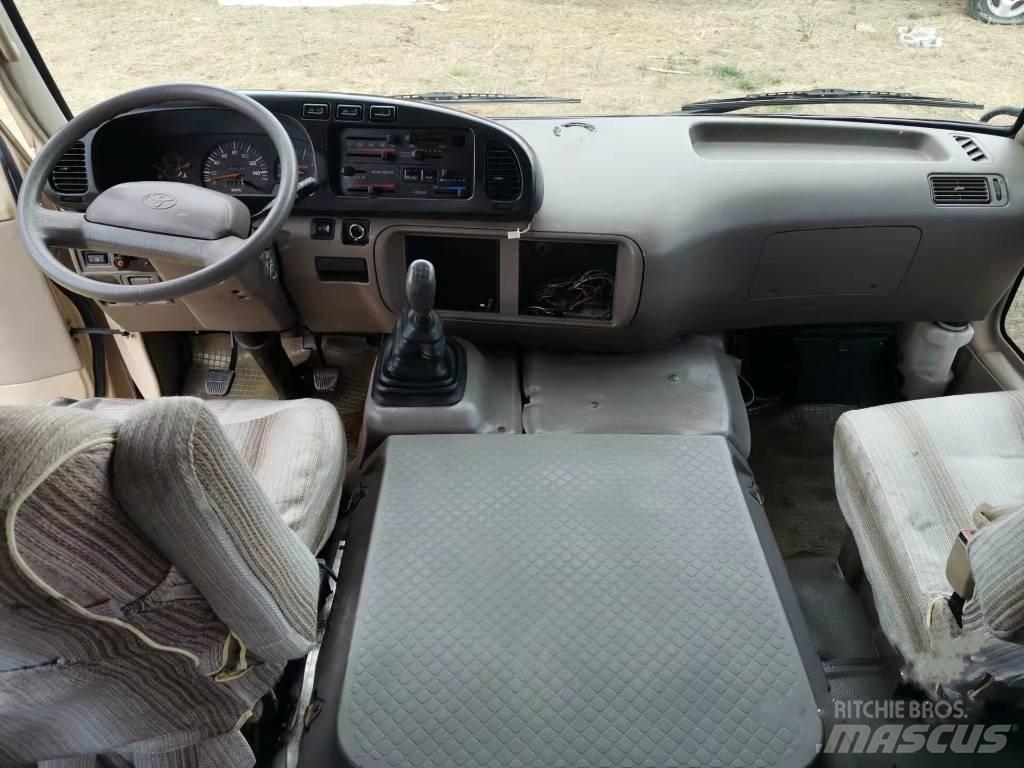 Toyota Coaster Távolsági buszok