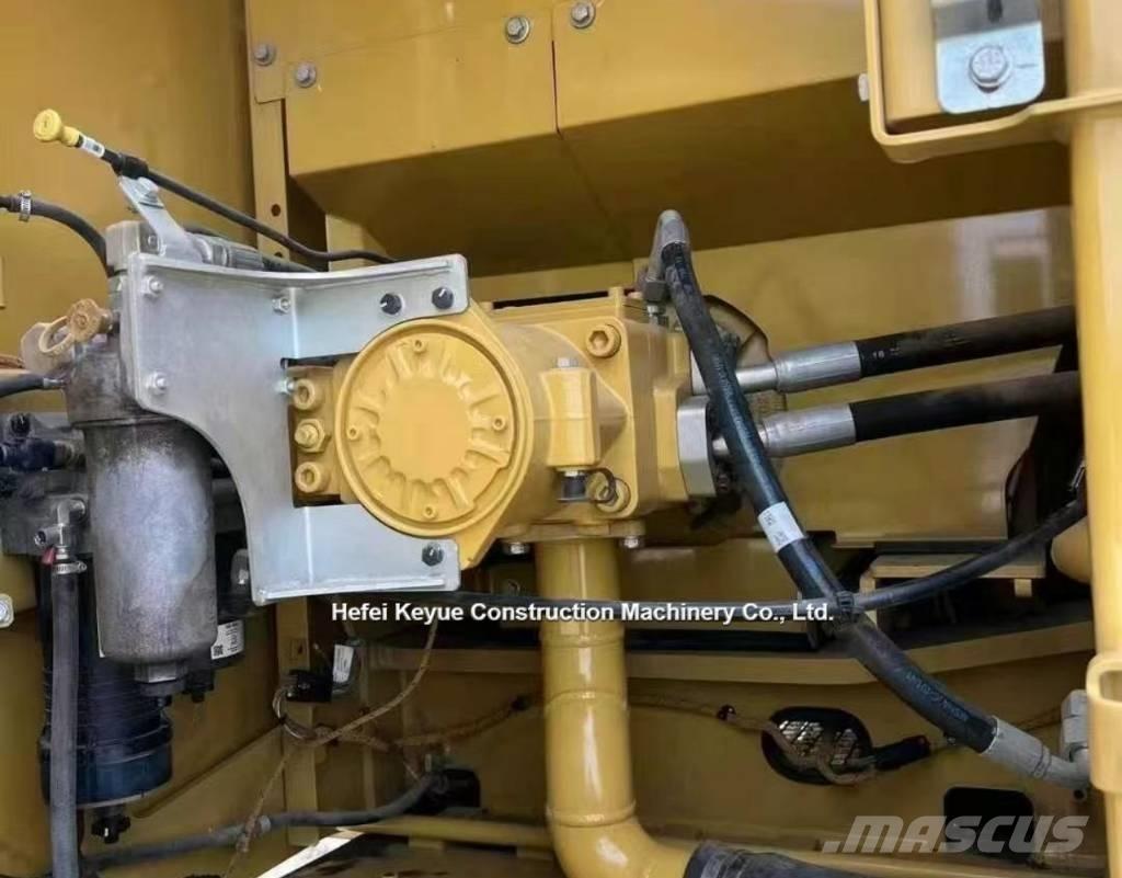 CAT 330gc Lánctalpas kotrók