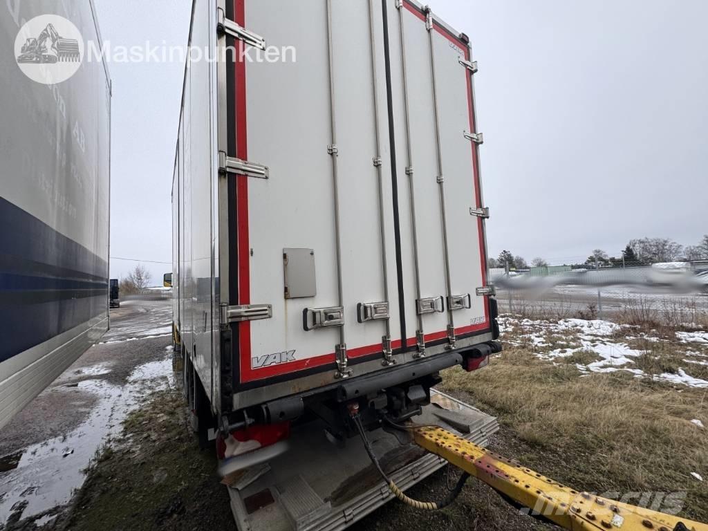 Scania R 124 Dobozos teherautók