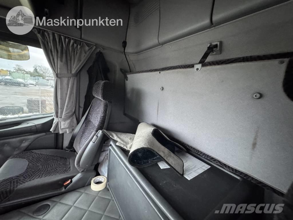 Scania R 124 Dobozos teherautók