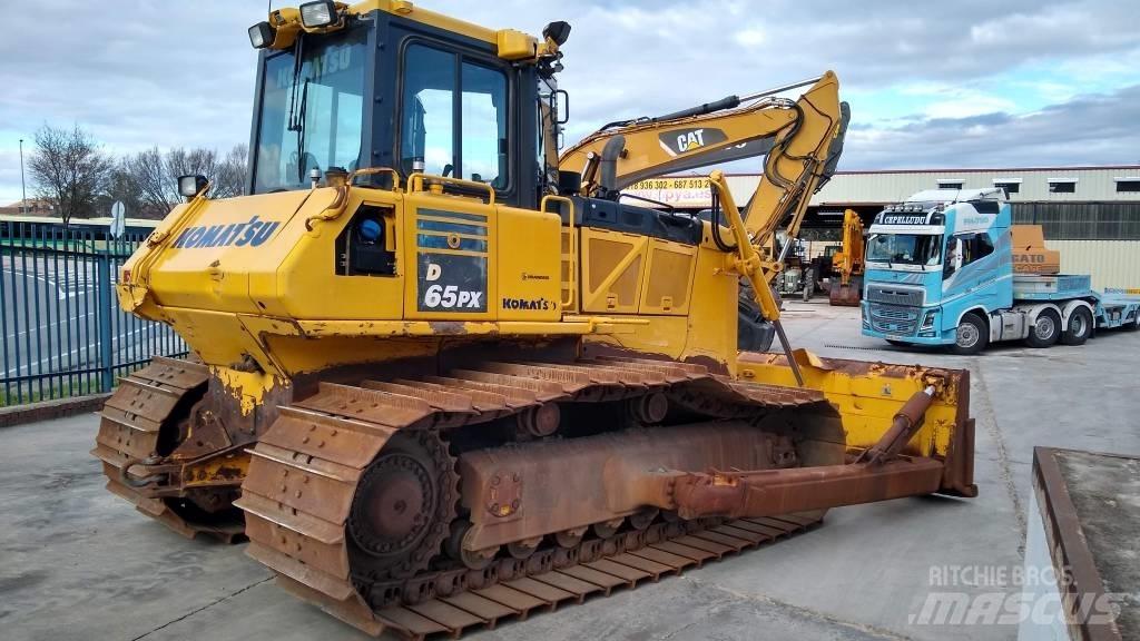 Komatsu D65PX-18 lánctalpas dózerek