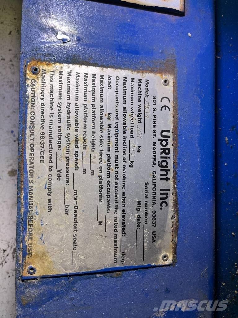 UpRight MX19 Ollós emelők