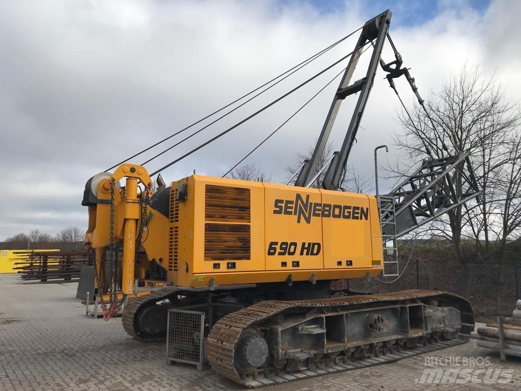 Sennebogen S 690 Köteles kotrók