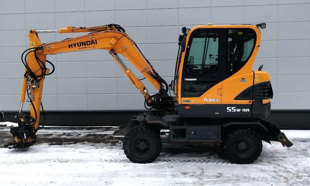 Hyundai 55W-9a Gumikerekes kotrók