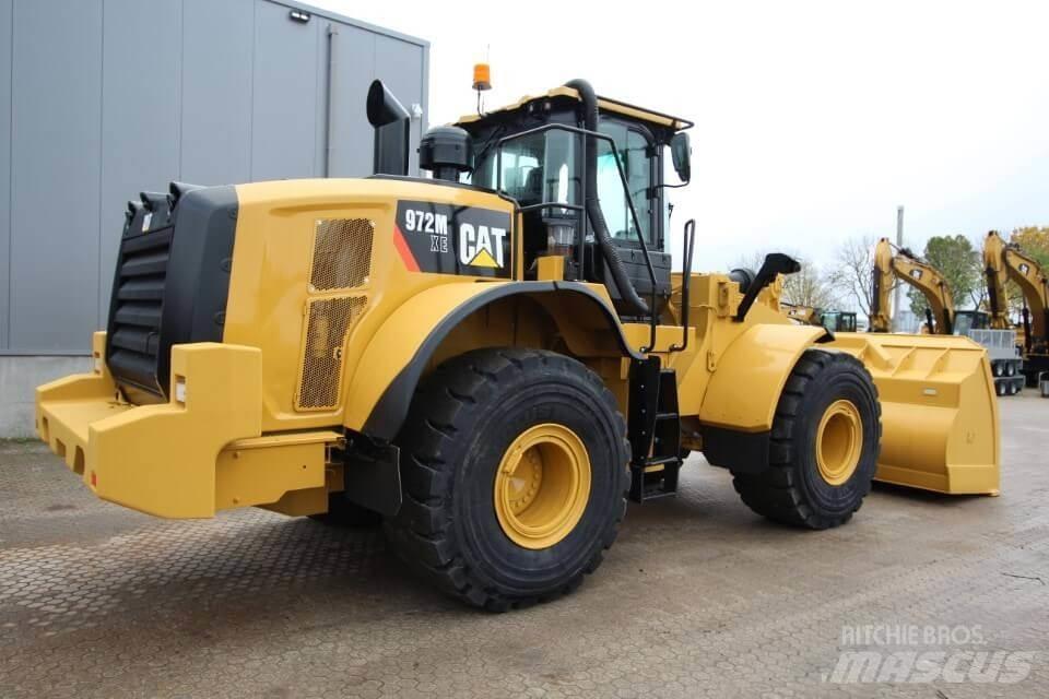 CAT 972 M XE Gumikerekes homlokrakodók