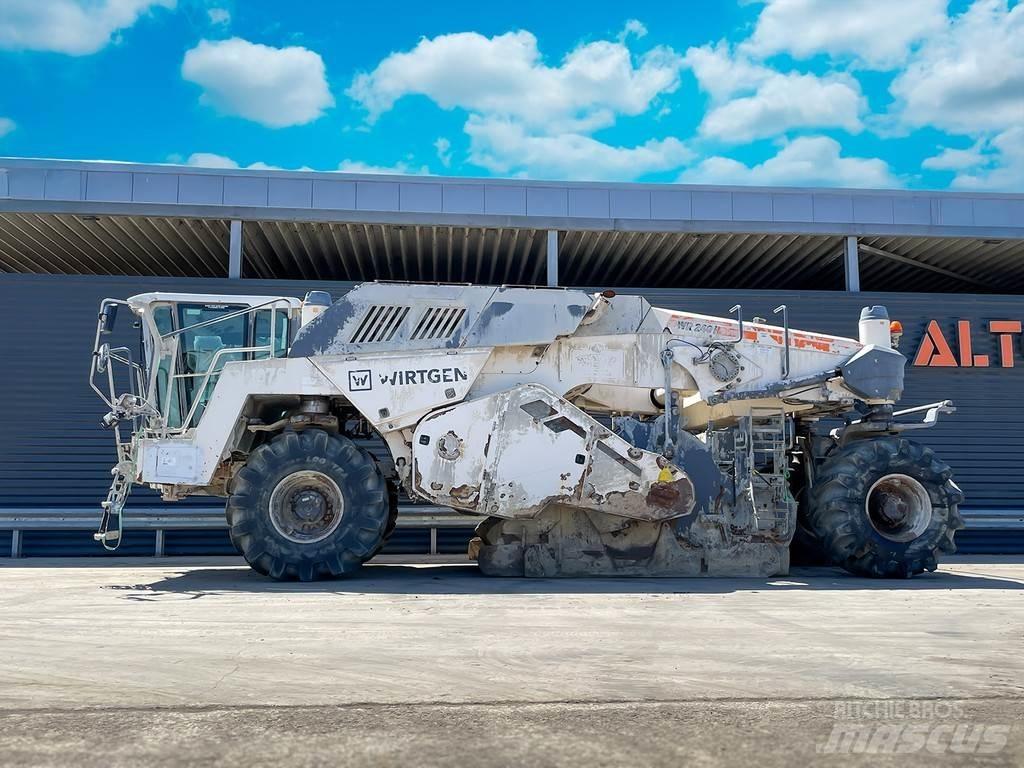 Wirtgen WR 240I Aszfalt aprítók