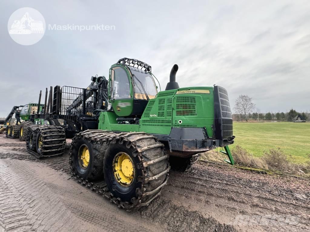 John Deere 1910 G Kihordók