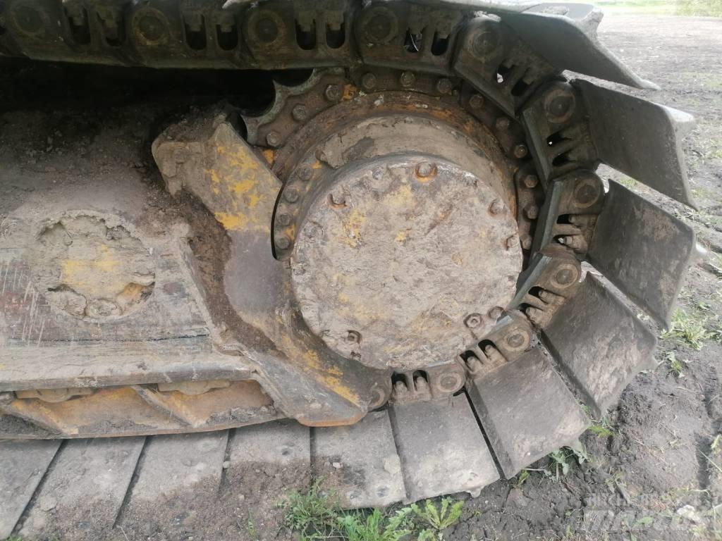 Komatsu 51PX lánctalpas dózerek