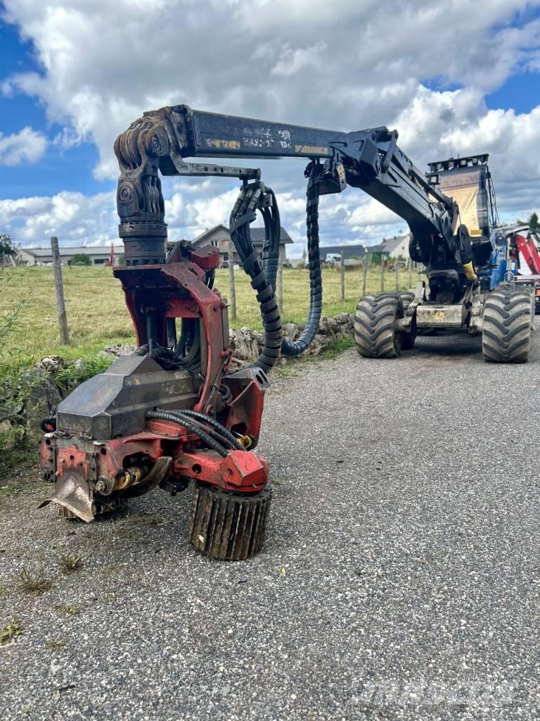 Rottne H11C Betakarítók