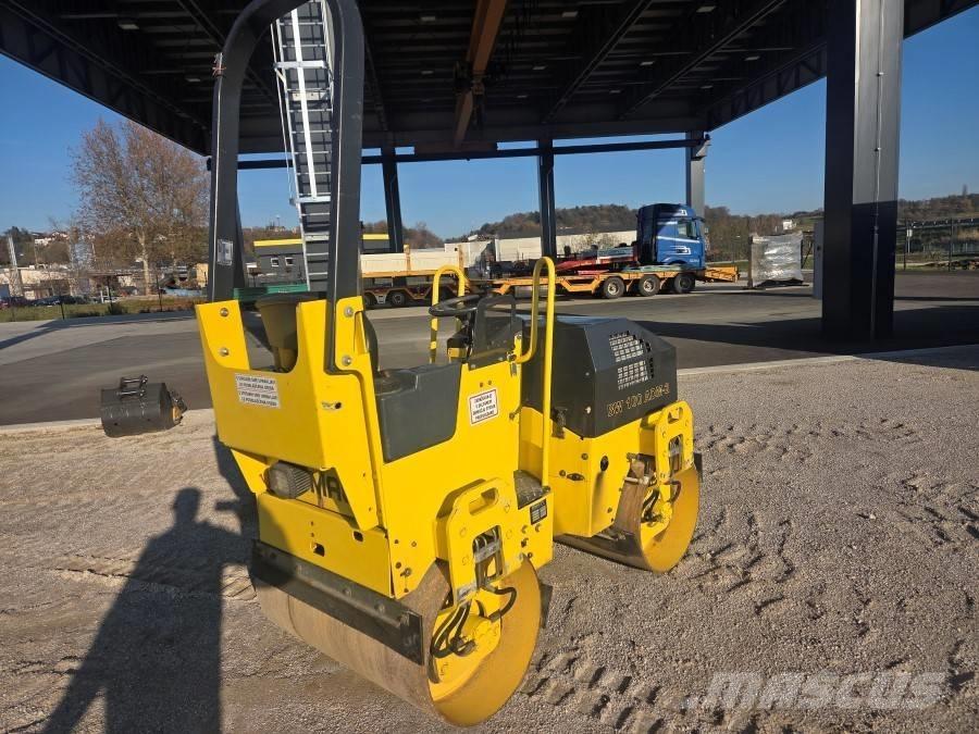 Bomag BW 100 AD-2 Ikerdobos hengerek