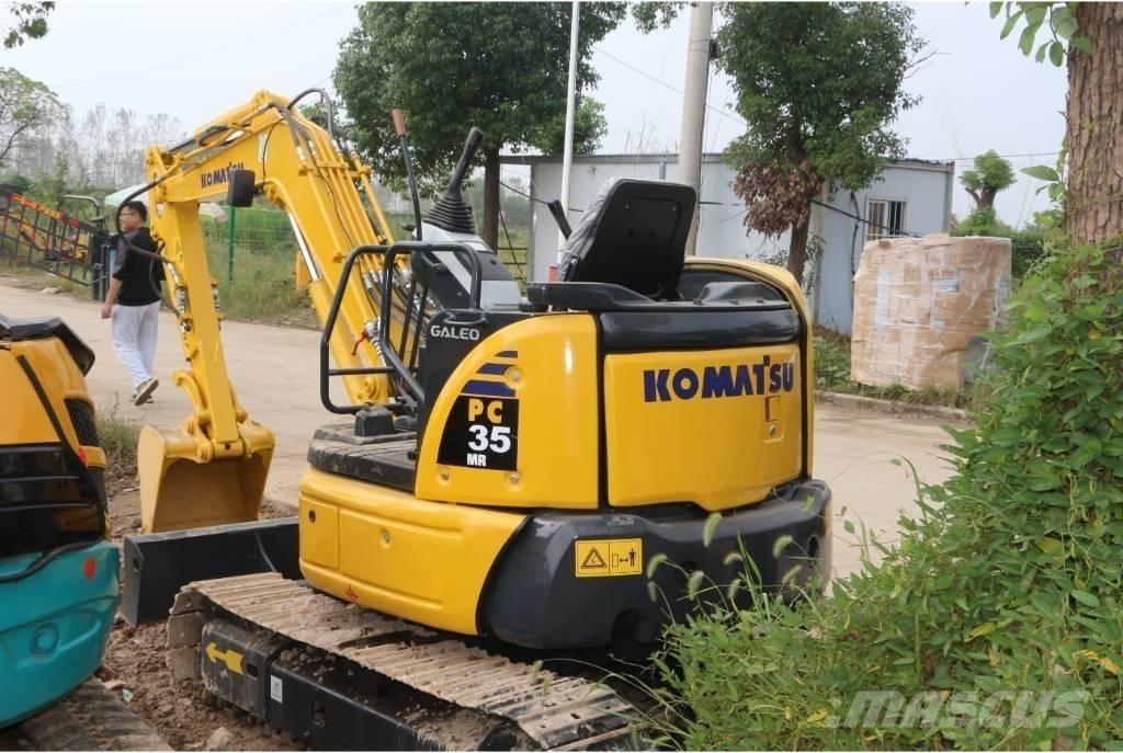 Komatsu PC 35 Mini kotrók < 7t