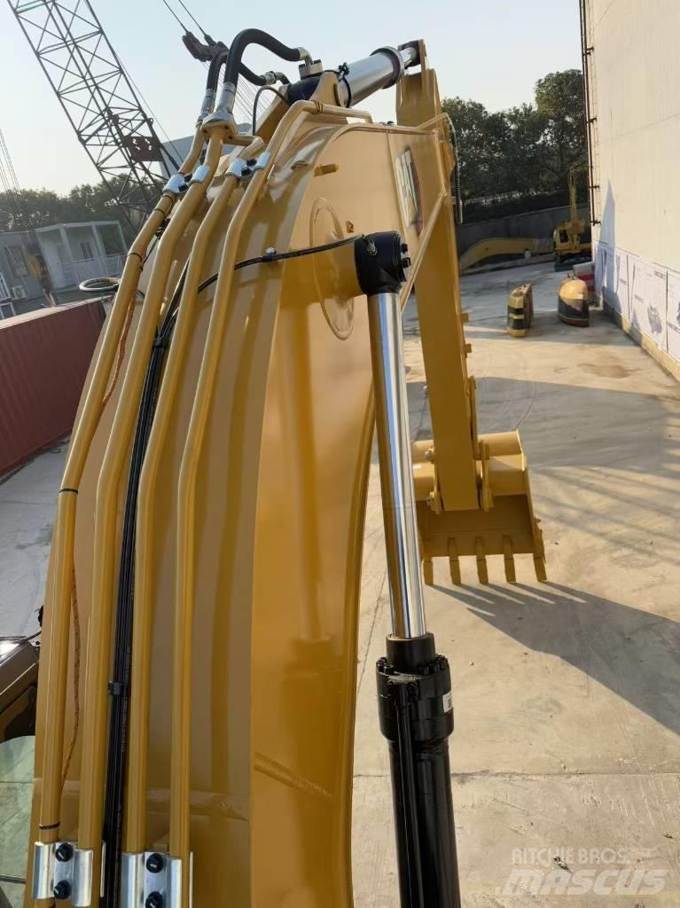 CAT 320GX Közepes (midi) kotrók 7 t - 12 t