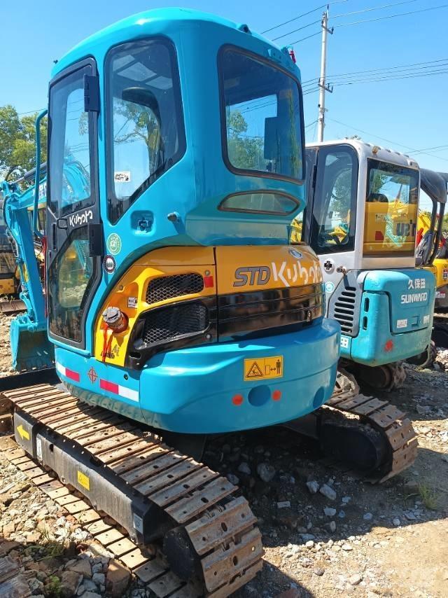 Kubota KX 135 Mini kotrók < 7t