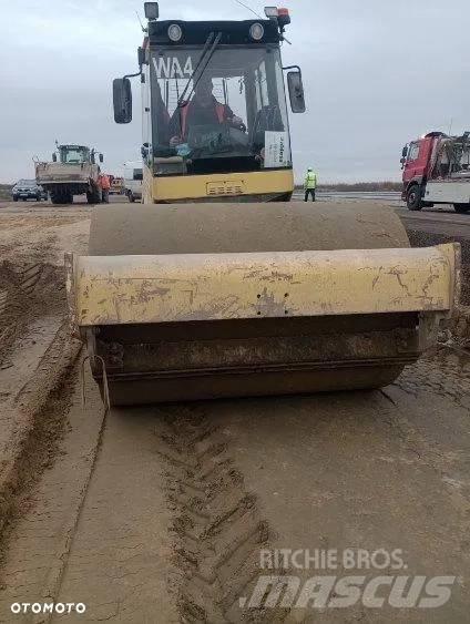 Bomag BW 213 D-4 Egydobos hengerek