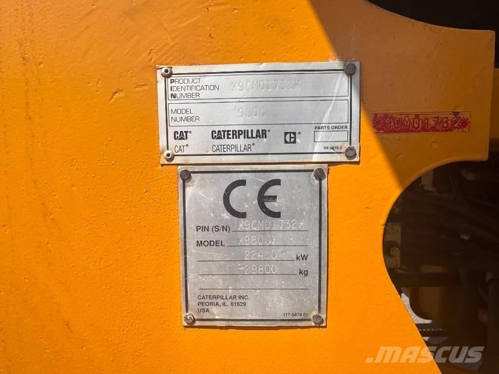 CAT 980 G Gumikerekes homlokrakodók