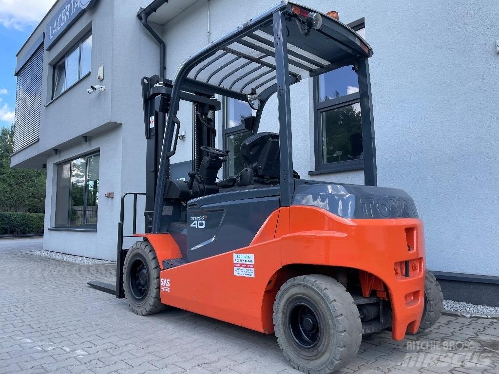 Toyota 8FBMT40 Elektromos targoncák