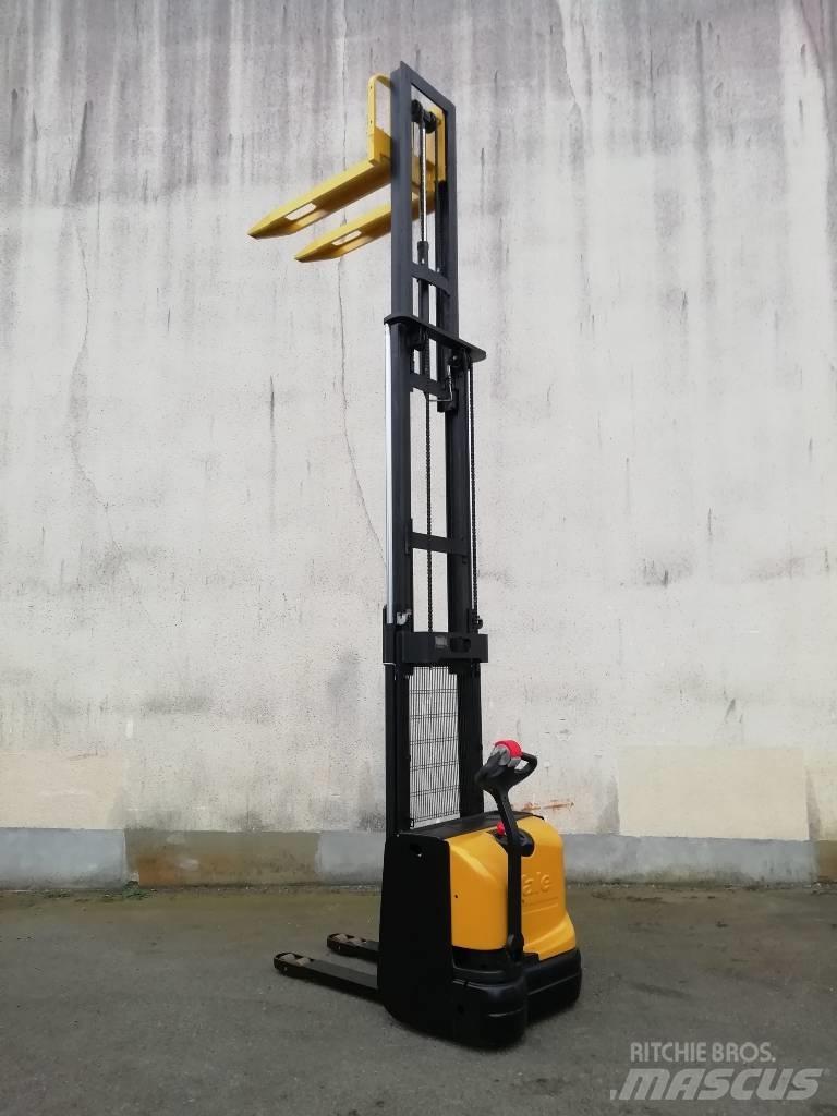 Hyster S1.4 Gyalogkíséretű targonca
