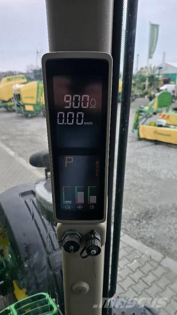 John Deere 7230 R Traktorok