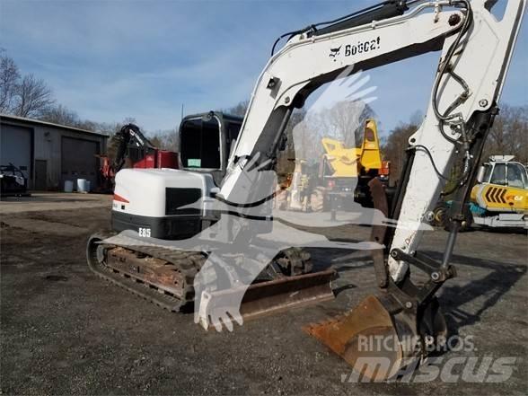 Bobcat E85 Lánctalpas kotrók