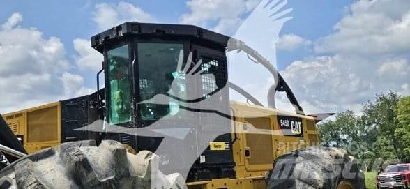 CAT 545D Vonszolók