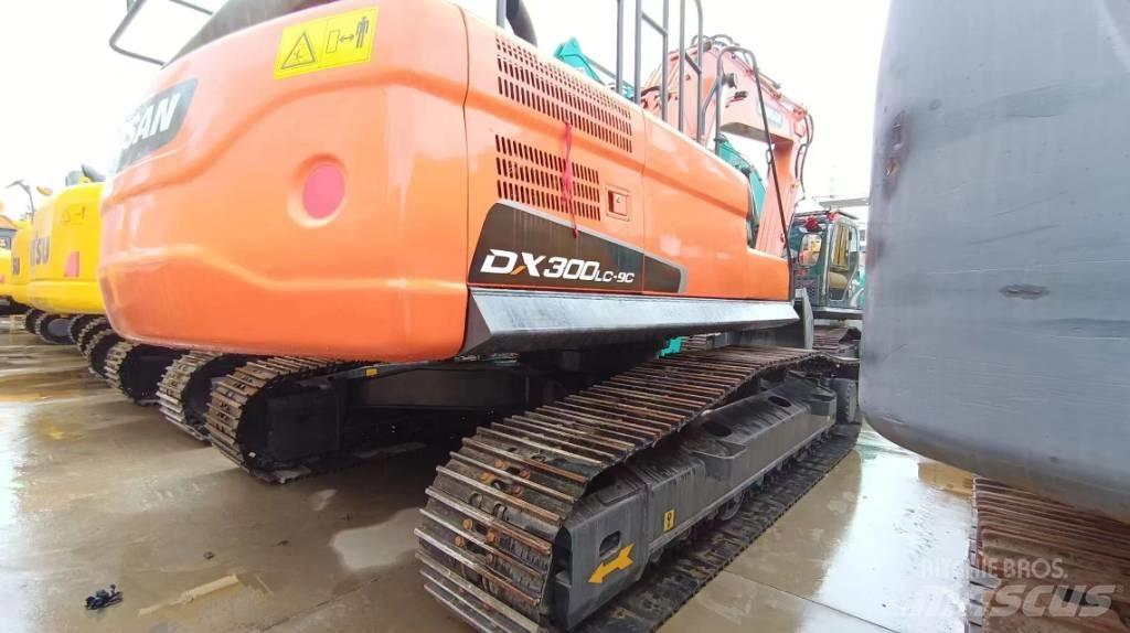 Doosan DX300 LC-9C Lánctalpas kotrók