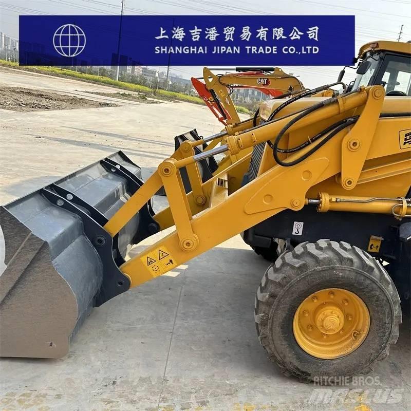 JCB 3 CX Gumikerekes homlokrakodók