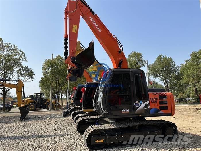 Hitachi ZX 130 Lánctalpas kotrók