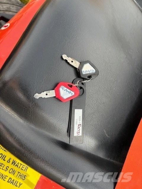 Kubota K 008-5 Mini kotrók < 7t
