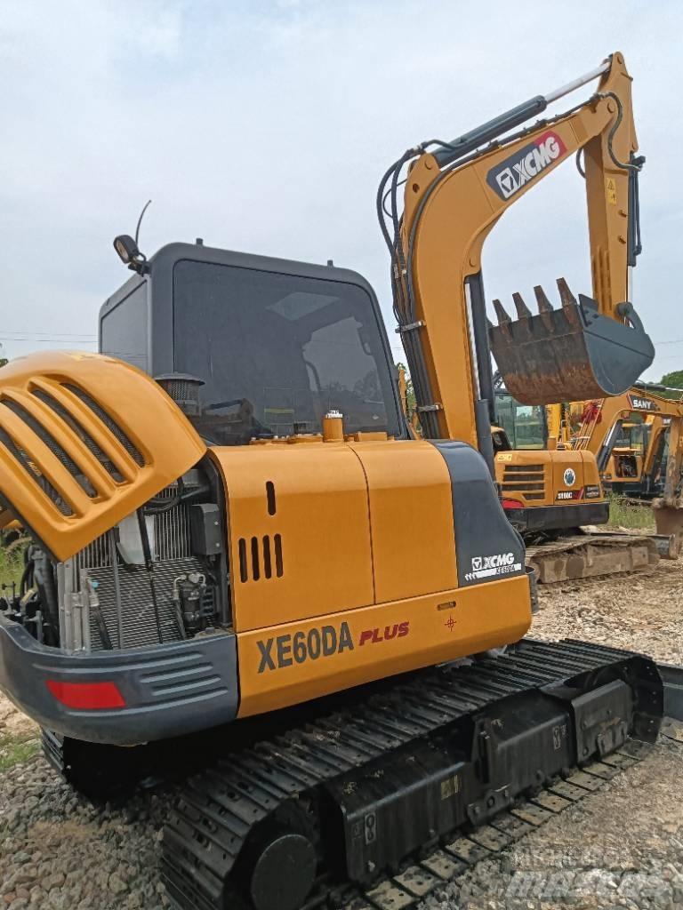 XCMG XE 60 DA Mini kotrók < 7t