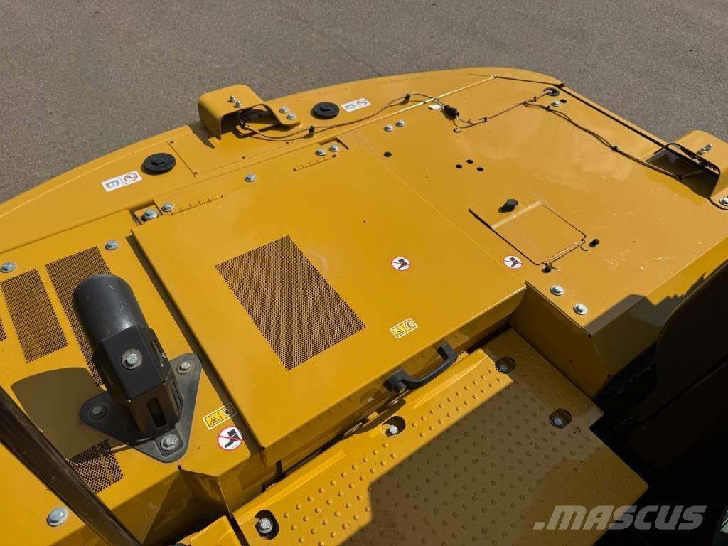 CAT 313GC Lánctalpas kotrók