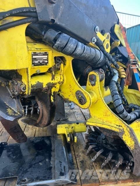 John Deere H414 Betakarítók