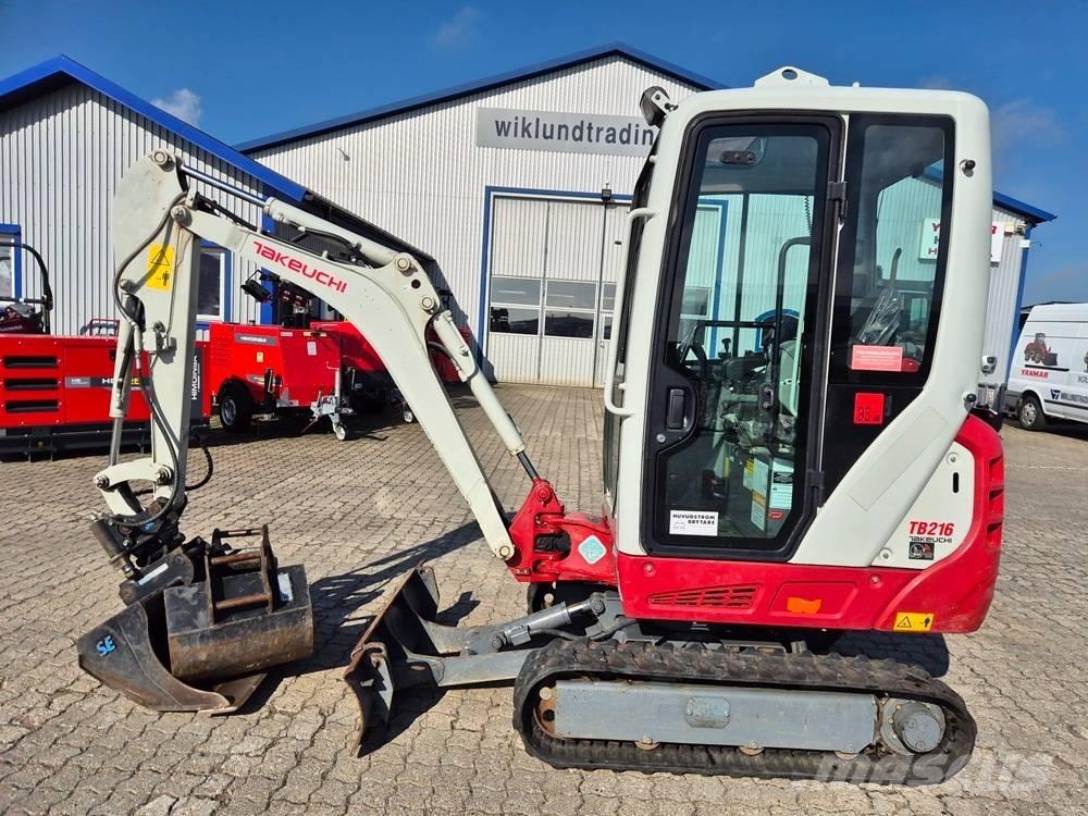 Takeuchi TB 216 Mini kotrók < 7t