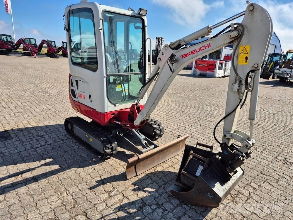 Takeuchi TB 216 Mini kotrók < 7t