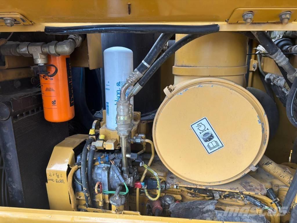 CAT D 6 N LGP lánctalpas dózerek