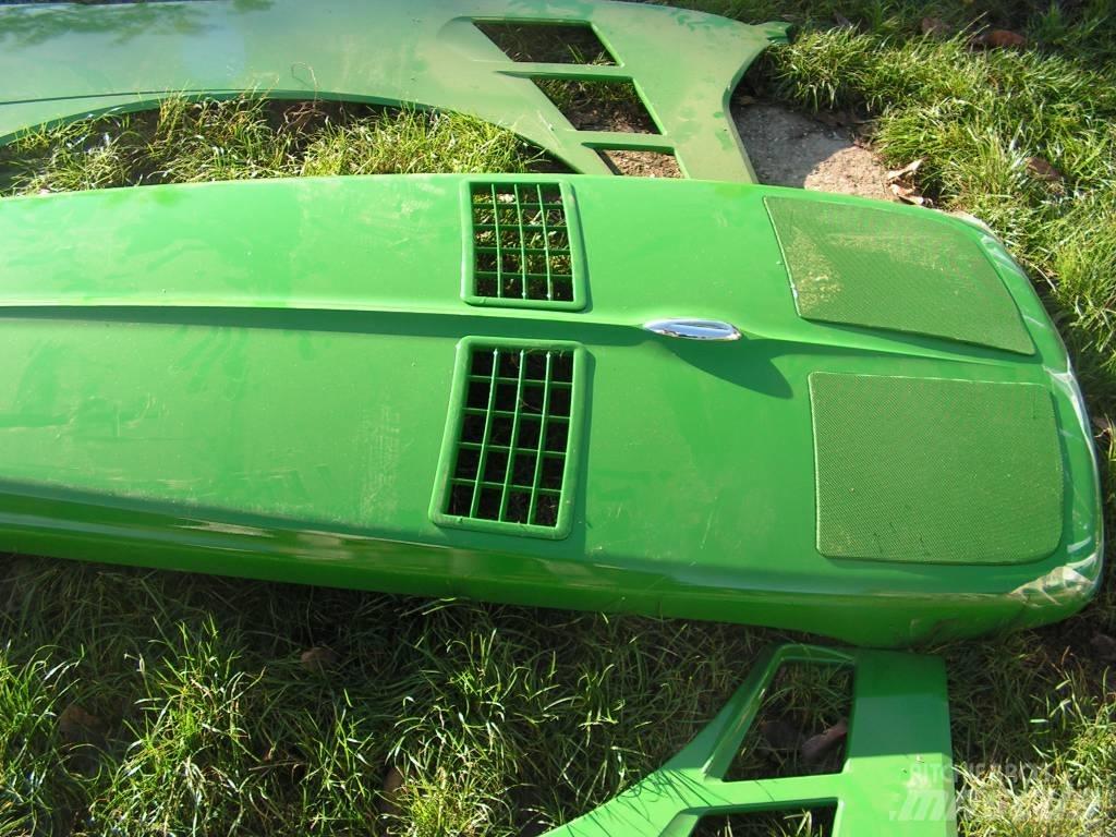 John Deere 8230 Alváz és felfüggesztés