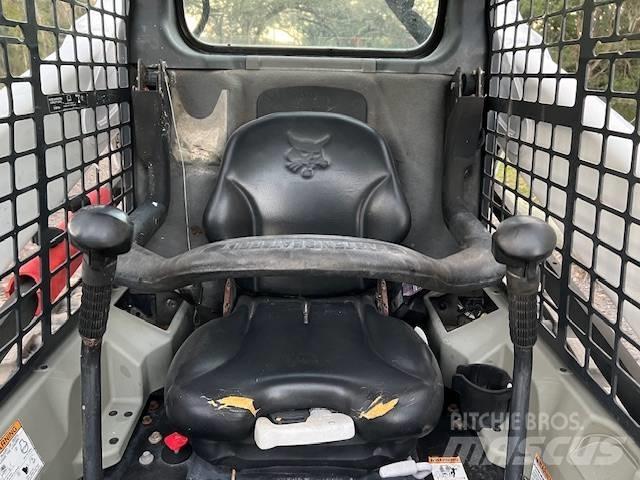 Bobcat T 590 Kompaktrakodók