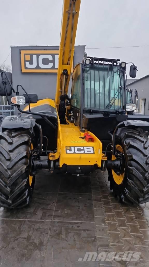 JCB 541-70 Teleszkópos rakodók