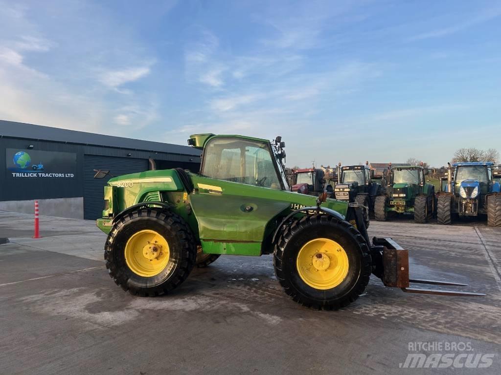 John Deere 3200 Teleszkópos rakodók
