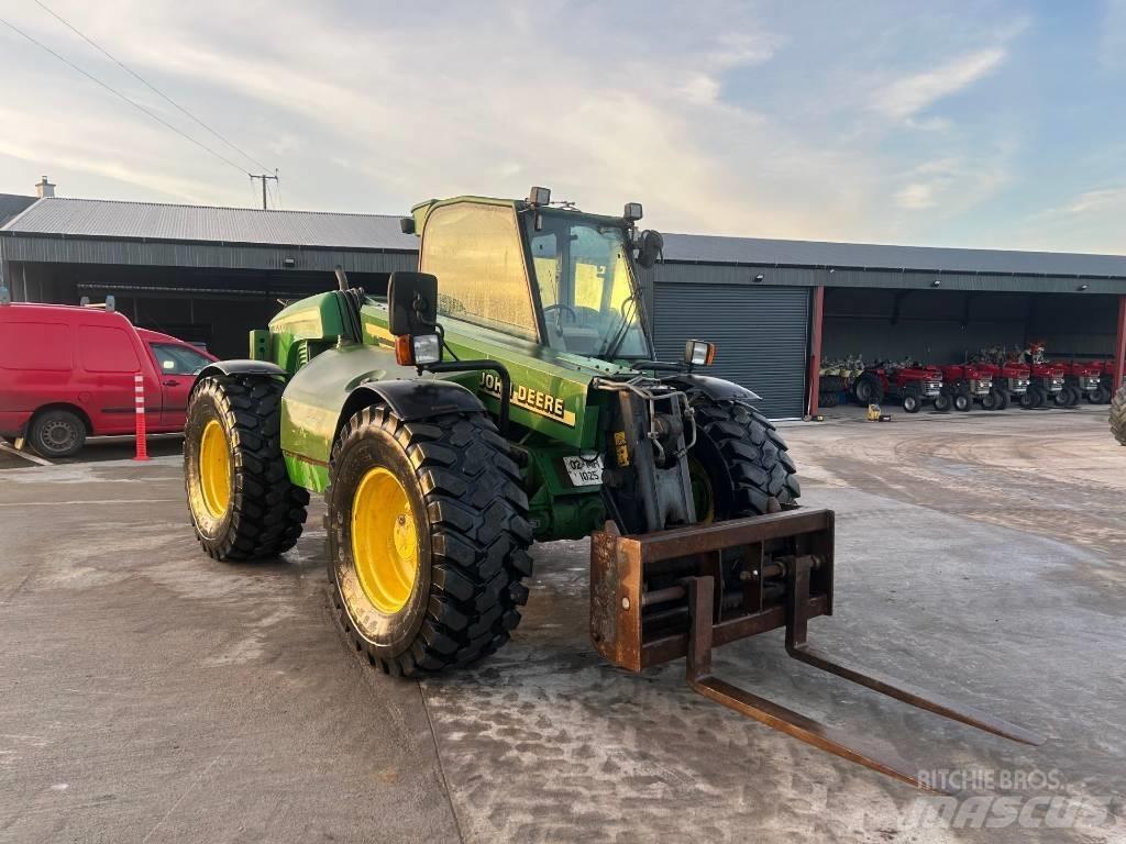 John Deere 3200 Teleszkópos rakodók