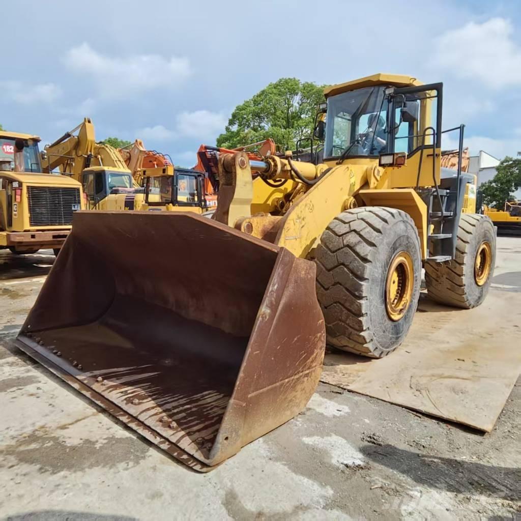 Komatsu WA 500-3 Gumikerekes homlokrakodók